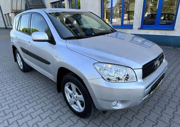 Toyota RAV4 cena 31900 przebieg: 159000, rok produkcji 2006 z Wałbrzych małe 154